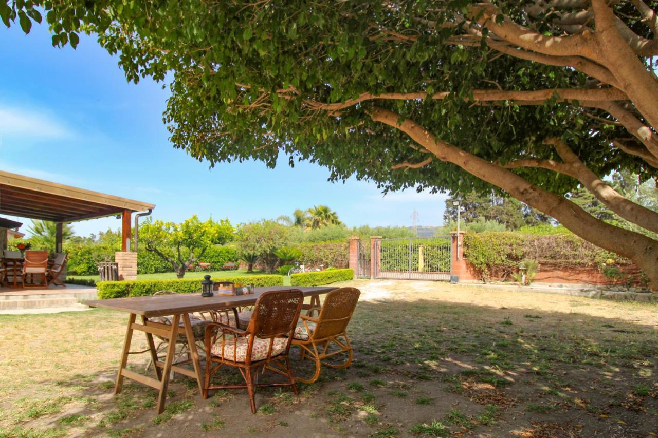 הוילה La Casa Di Lina - Capo D'Orlando, Casa Con Ampio Giardino מראה חיצוני תמונה