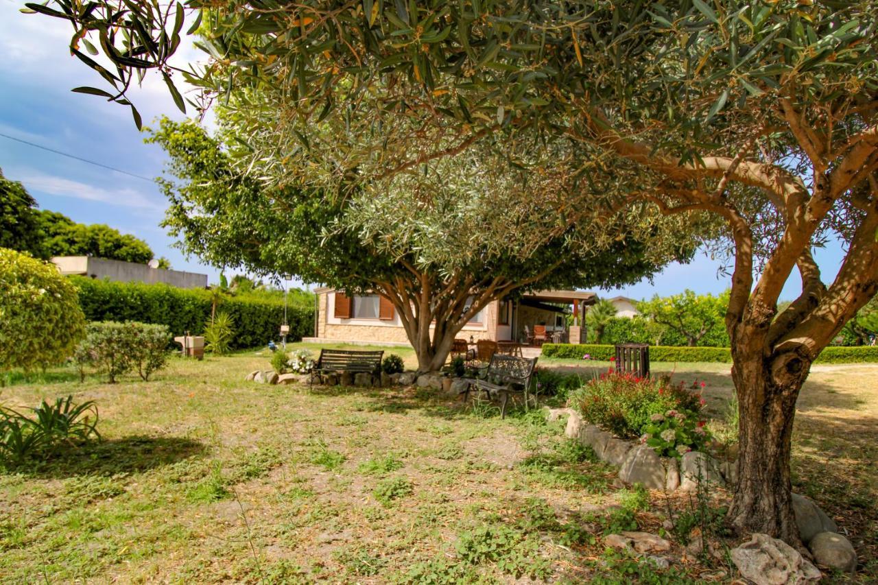הוילה La Casa Di Lina - Capo D'Orlando, Casa Con Ampio Giardino מראה חיצוני תמונה