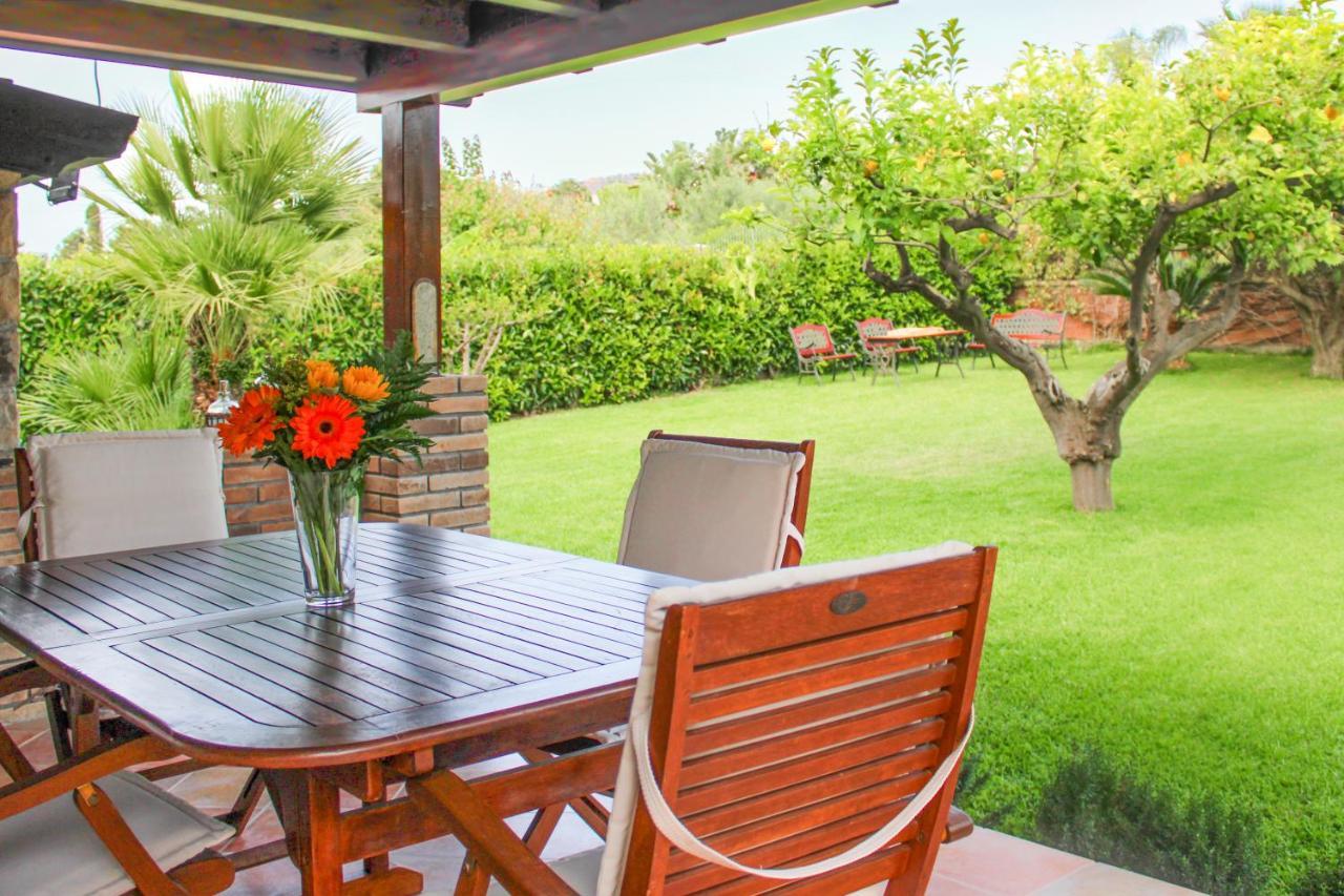 הוילה La Casa Di Lina - Capo D'Orlando, Casa Con Ampio Giardino מראה חיצוני תמונה